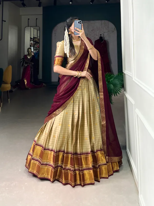 Paithani_artistry_on_Cotton_Silk—an_elegant_tribute_to_cultural_heritage