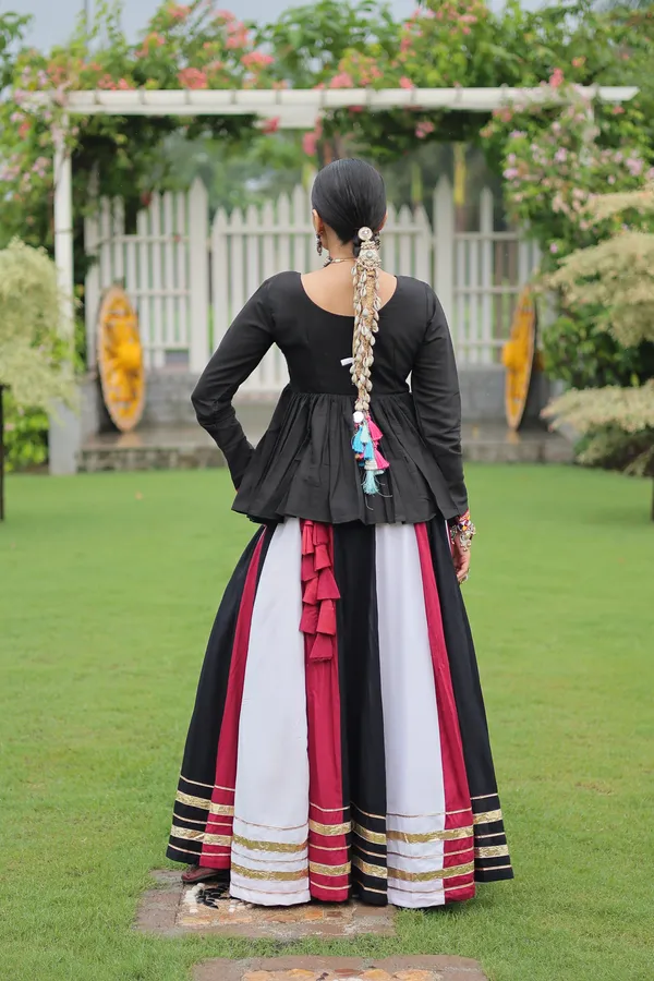 Traditional_Black_&_Multicolor_Navratri_Lehenga_Set