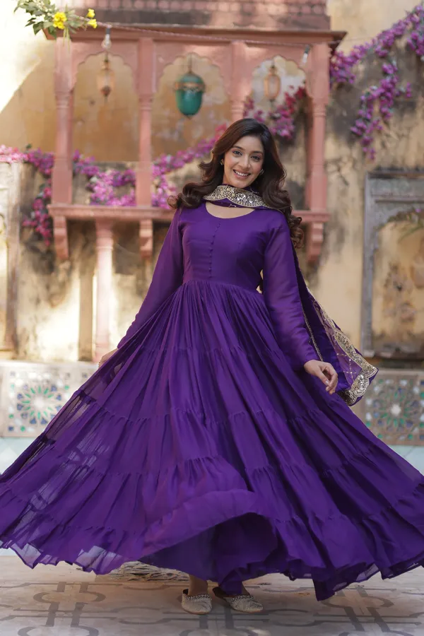 Jambali_Desirable__Fully_Flair_Gown_Made_With_Star_Georgette_Fabrics_And_Designer_Embroidered_Dupatta__For_Women