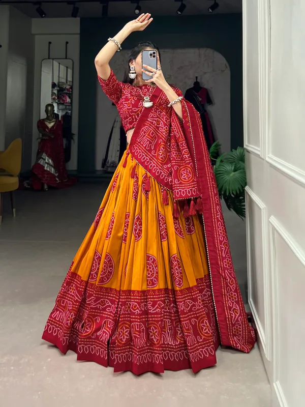 Musted_Artistry_in_Silk:_Tussar_Lehenga_Choli_with_Bandhej_Print_For_Women