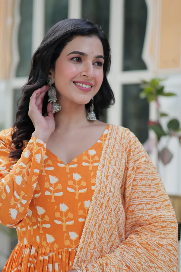 Yellow_Premium_Readymade_Kurti_With_Pant_&_Dupatta_Set_Push_Premium_For_Women