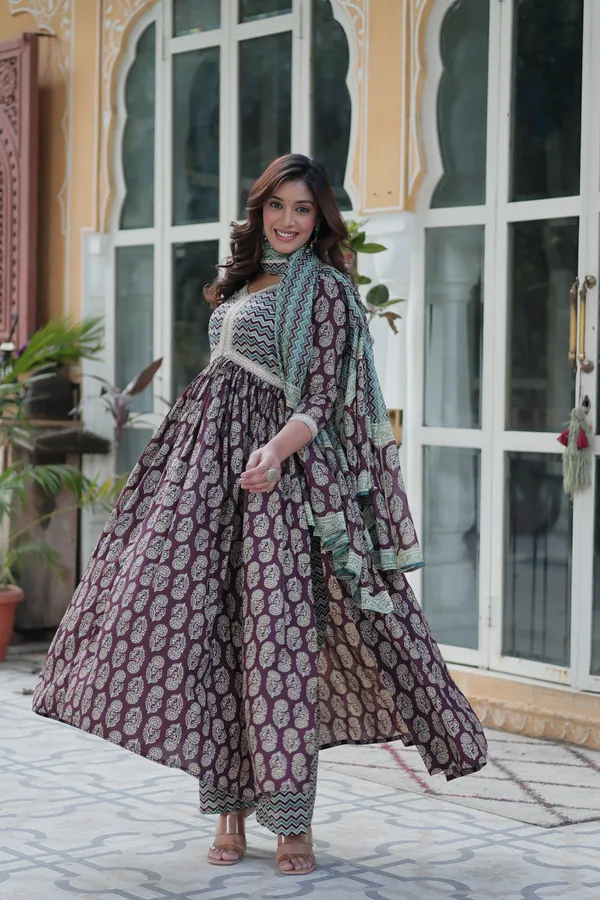 Wine_Green_Premium_Readymade_Kurti_With_Pant_&_Dupatta_Set_Push_Premium_For_Women
