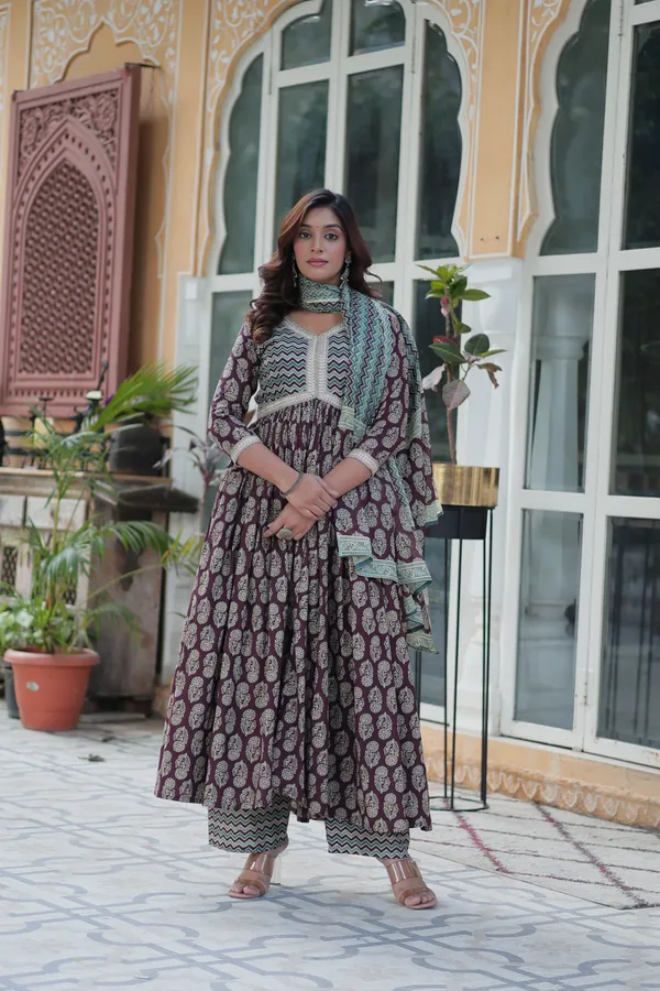 Wine_Green_Premium_Readymade_Kurti_With_Pant_&_Dupatta_Set_Push_Premium_For_Women