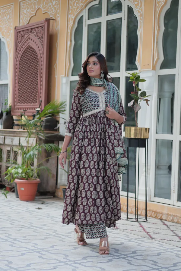Wine_Green_Premium_Readymade_Kurti_With_Pant_&_Dupatta_Set_Push_Premium_For_Women