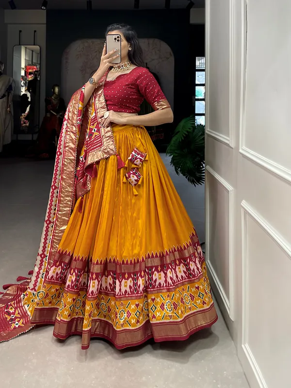 Splashing_elegance_with_every_hue__this_lehenga_is_a_canvas_of_festive_delight.Pure_Dolla_silk_chaniya_choli_with_viving_mill_foil