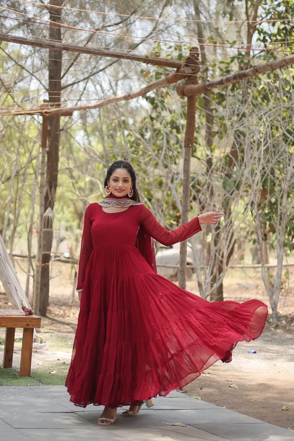 Maroon_Desirable_Fully_Flaired_Gown_Georgette_And_Designer_Embroidered_Dupatta_For_Women