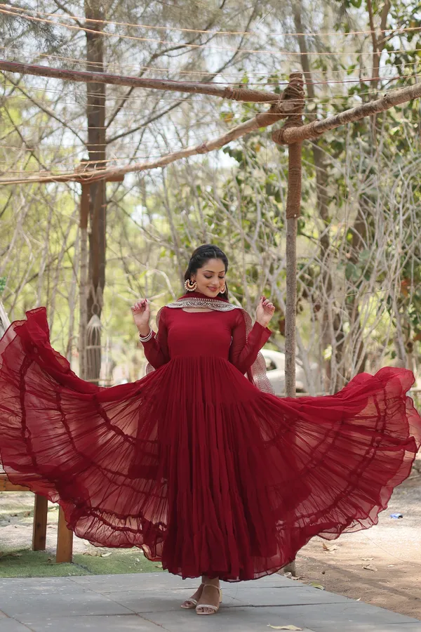 Maroon_Desirable_Fully_Flaired_Gown_Georgette_And_Designer_Embroidered_Dupatta_For_Women