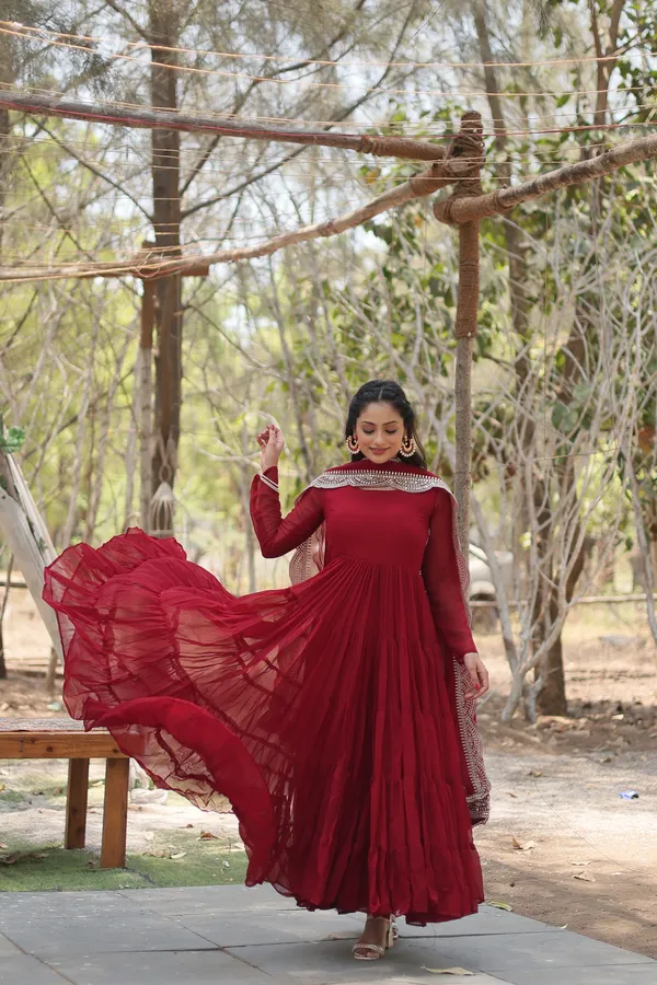 Maroon_Desirable_Fully_Flaired_Gown_Georgette_And_Designer_Embroidered_Dupatta_For_Women