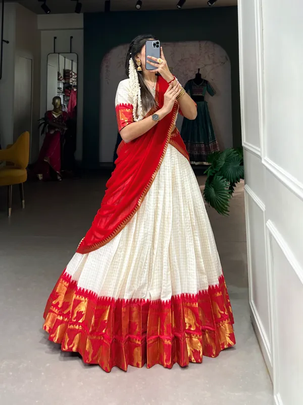 Experience_Timeless_Tradition:_Kalyani_Cotton_Lehenga_Choli_Paired_with_Flowing_Georgette_Dupatta