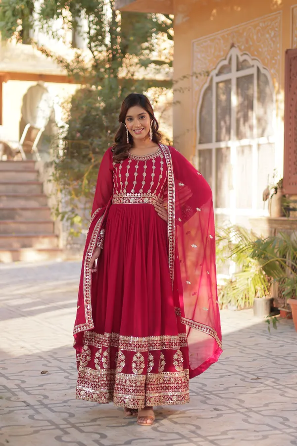 Pink_Gown_With_Dupatta_Set_Ethnic_Wear_Push_Premium_For_Women