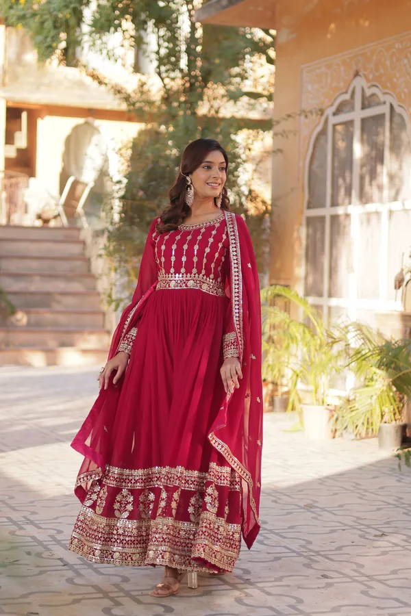 Pink_Gown_With_Dupatta_Set_Ethnic_Wear_Push_Premium_For_Women