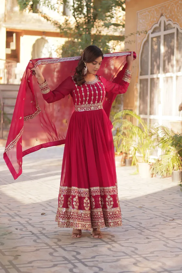 Pink_Gown_With_Dupatta_Set_Ethnic_Wear_Push_Premium_For_Women