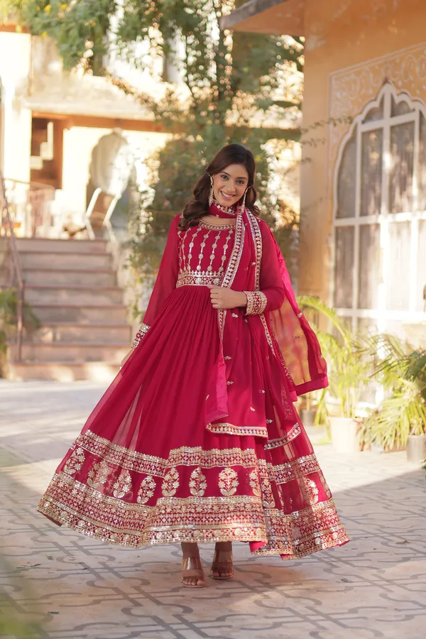 Pink_Gown_With_Dupatta_Set_Ethnic_Wear_Push_Premium_For_Women
