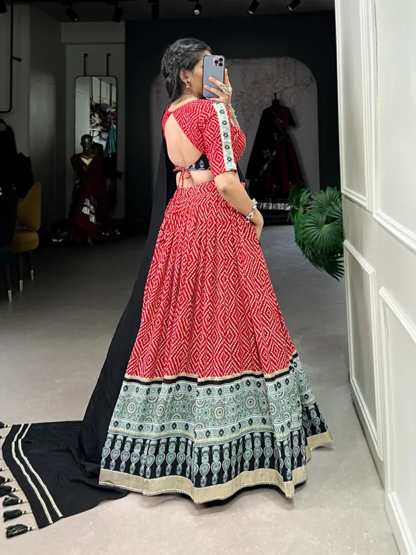 Celebrate_the_divine_with_a_swirl_of_Bandhej_and_Ajrakh_prints._Your_Navratri,_your_style