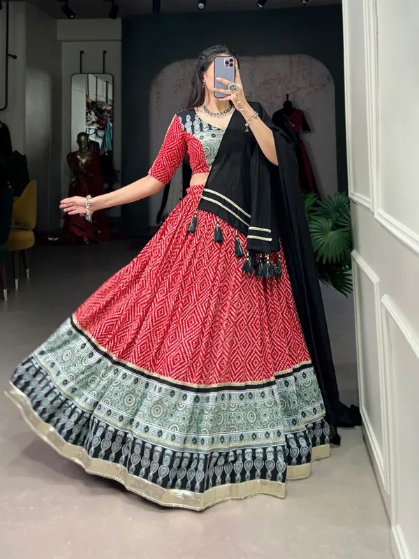 Celebrate_the_divine_with_a_swirl_of_Bandhej_and_Ajrakh_prints._Your_Navratri,_your_style