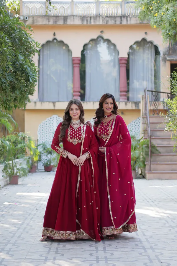 Pink_Embroidery_Faux_Design_Solid_Anarkali_Kurta_With_Dupatta_Set_Push_premium_For_Women