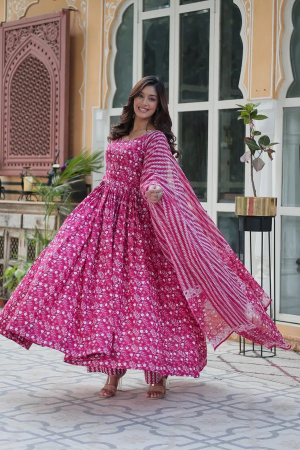 KURTI_WITH_PANT_&_DUPATTA_SET