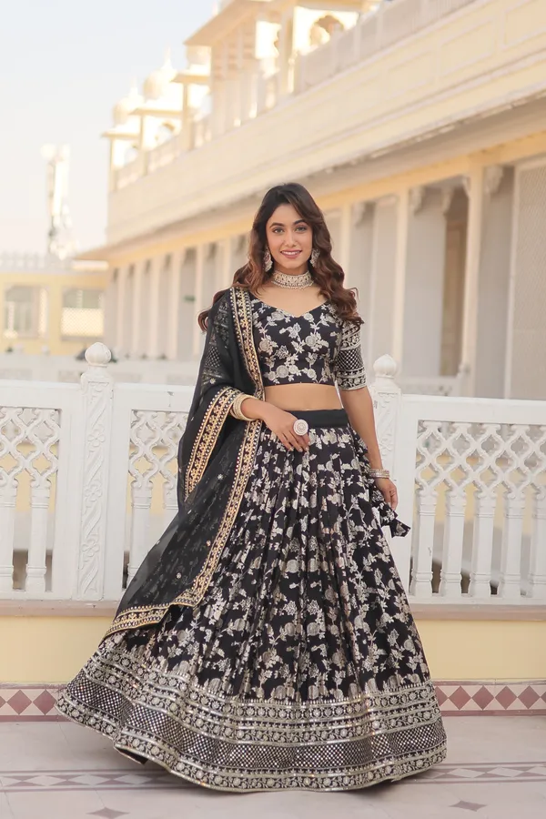 Black_Designer_Dyeable_Pure_Viscose_Jacquard_Fabric_Lehenga_Choli_&_Dupatta_Set_For_Women