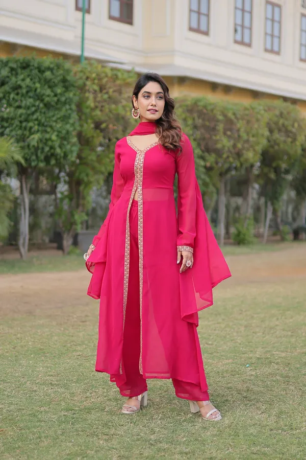 Pink_Readymade_Kurti_With_Pant_&_Dupatta_Set_Push_Premium_For_Women