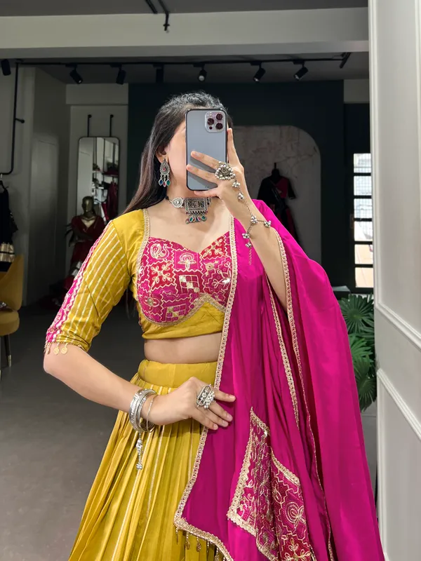 Navratri_nights_in_Chanderi_style