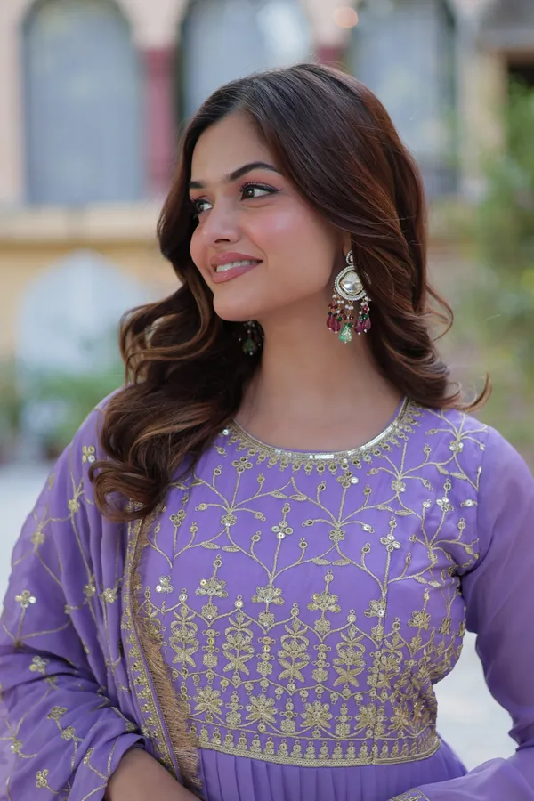 Purple_Embroidery_Faux_Design_Anarkali_Kurta_With_Dupatta_Set_Georgette_Fabric_Push_premium_For_Women