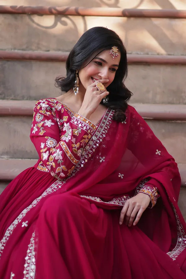 Pink_Readymade_Gown_Push_Premium_For_Women