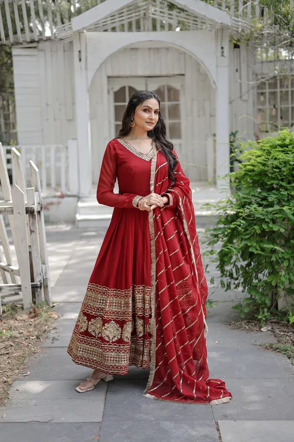Maroon_Faux_Blooming_Gown_With_Dupatta_With_Attractive_Embroidered_Sequins_Work_With_Lace_Border_For_Women