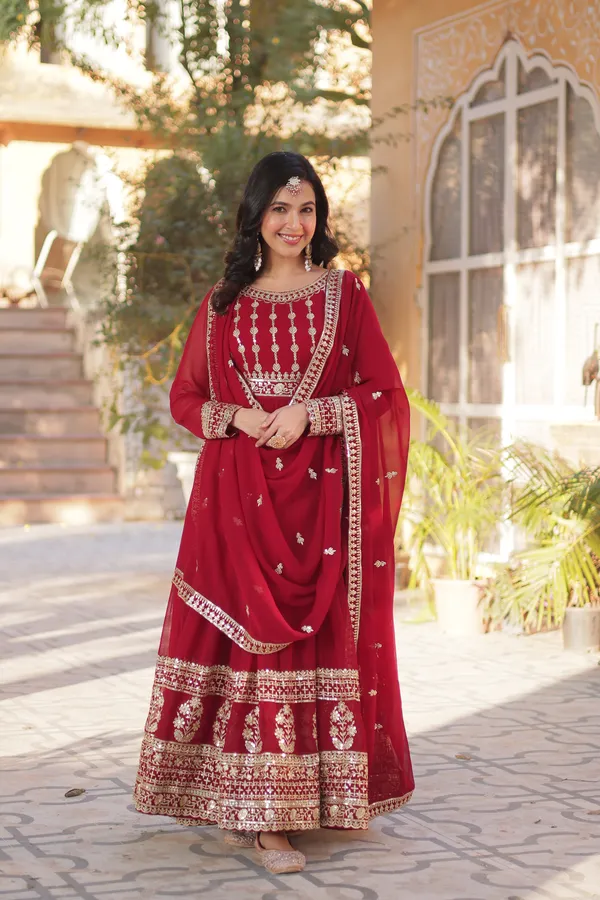 Maroon_Gown_Ethnic_Design_With_Dupatta_Set_Ethnic_Wear_Push_Premium_For_Women