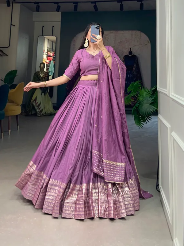 Crafted_for_Grace_and_Beauty:_Pure_Chanderi_Plain_Lehenga_with_Intricate_Zari_Work_Border,_Accompanied_by_Sequin_Embellished_Dupatta_??