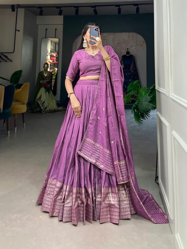 Crafted_for_Grace_and_Beauty:_Pure_Chanderi_Plain_Lehenga_with_Intricate_Zari_Work_Border,_Accompanied_by_Sequin_Embellished_Dupatta_??