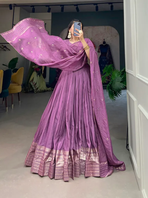 Crafted_for_Grace_and_Beauty:_Pure_Chanderi_Plain_Lehenga_with_Intricate_Zari_Work_Border,_Accompanied_by_Sequin_Embellished_Dupatta_??
