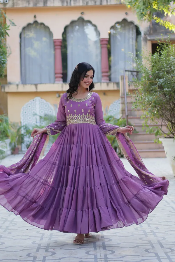 Onion_Embroidery_Faux_Design_Anarkali_Kurta_With_Dupatta_Set_Georgette_Fabric_Push_premium_For_Women