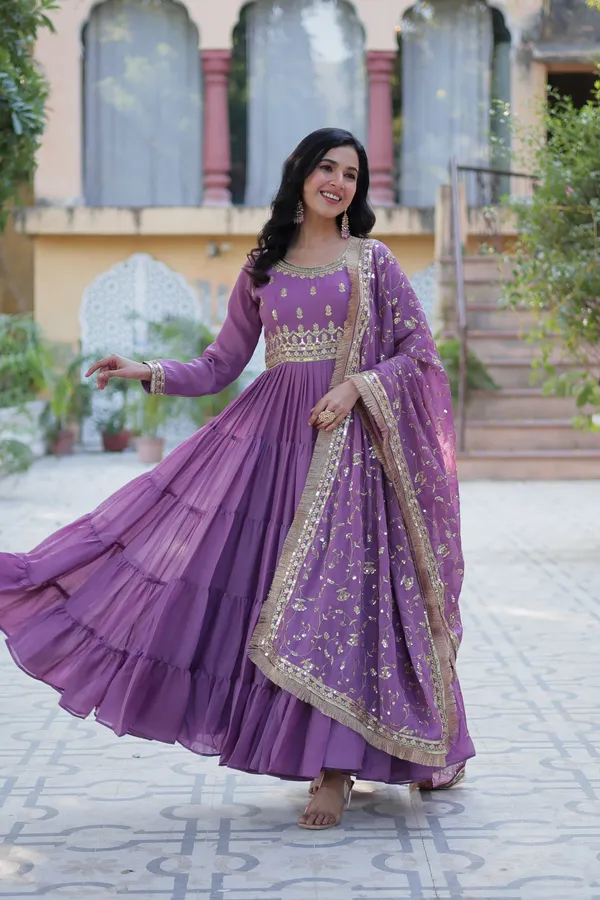 Onion_Embroidery_Faux_Design_Anarkali_Kurta_With_Dupatta_Set_Georgette_Fabric_Push_premium_For_Women