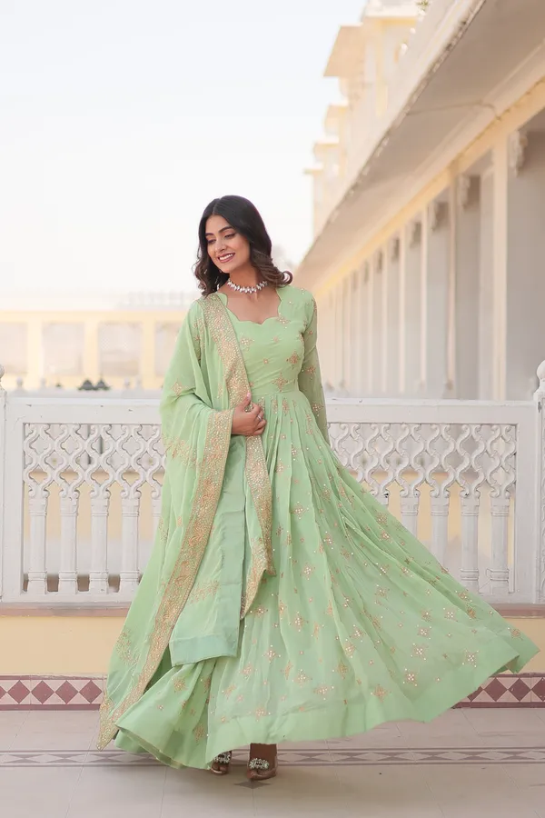 Pista_Premium_Designer_Readymade_Gown_Collections_For_Women