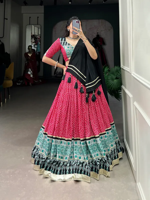 Celebrate_the_divine_with_a_swirl_of_Bandhej_and_Ajrakh_prints._Your_Navratri,_your_style