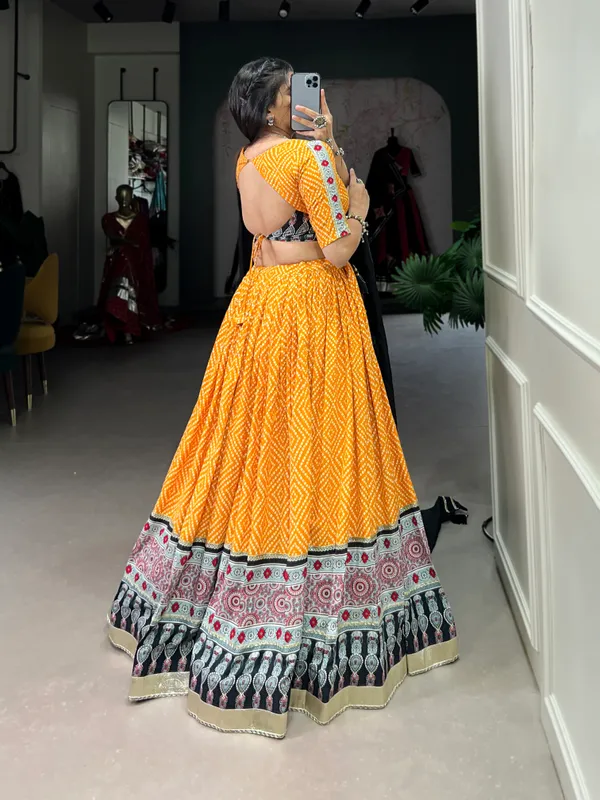Celebrate_the_divine_with_a_swirl_of_Bandhej_and_Ajrakh_prints._Your_Navratri,_your_style