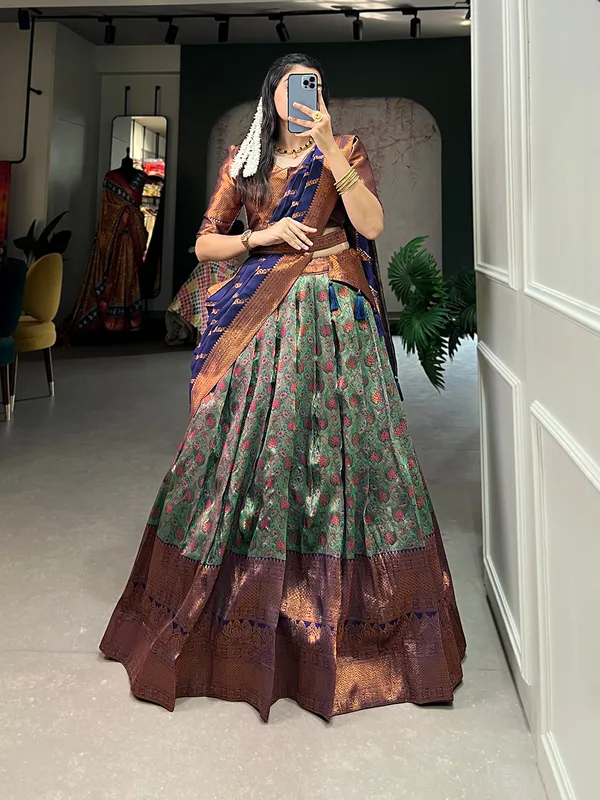 The_Elegant_Jacquard_lehenga_choli_is_a_classic_number_that_Deserves_all_Attention._Specially_design_to_wear_in_Wedding,_Functions_and_Special_Occasions
