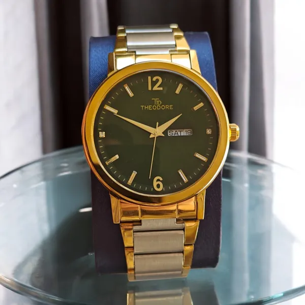Dual_Tone_Golden_and_Silver_Color_Premium_Chain_Watch_-_For_Men