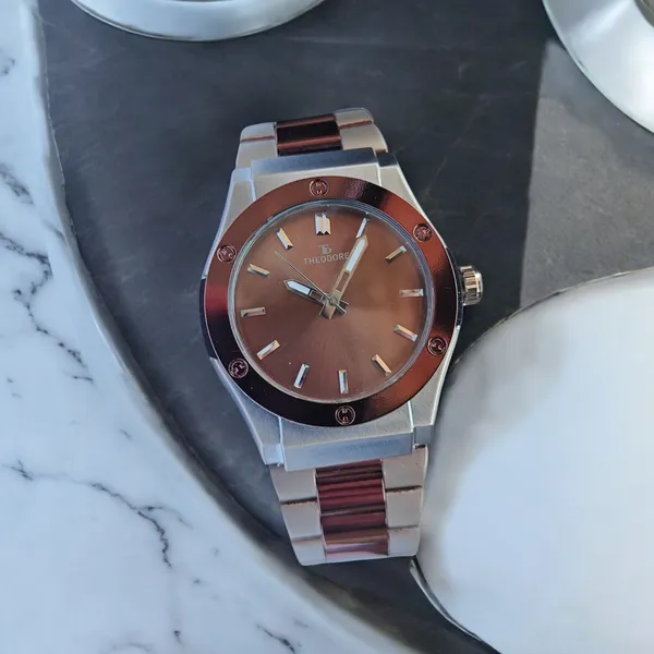 Brown_Shade_Heavy_Metal_Chain_Party_Wear_Watch_With_1_year_warranty_for_Men