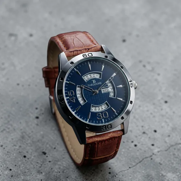 Classic_Brown_Strap_Date_and_Day_Watch_for_Men_TD16518