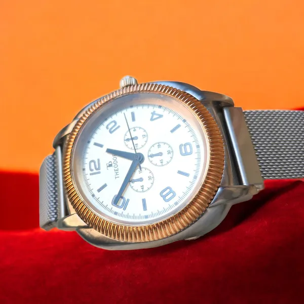 Magnet_Silver_Shade_Chain_Analog_Watch_With_1_year_warranty_for_Men
