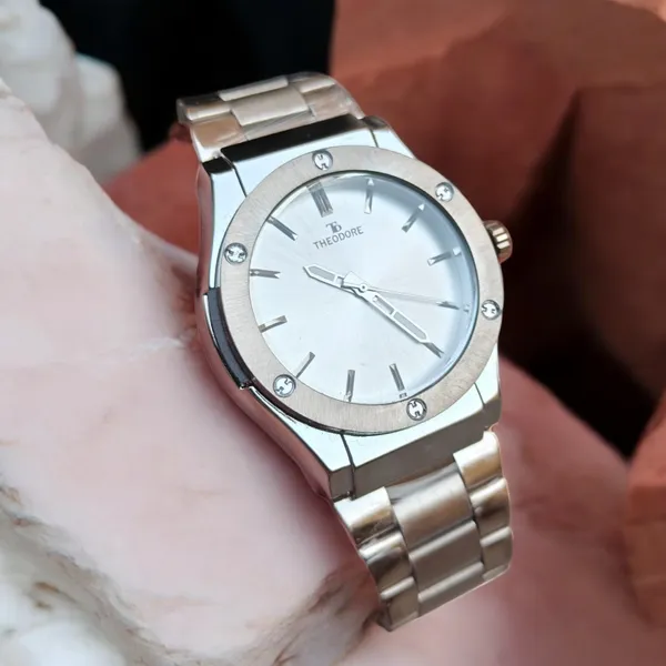 Silver_Shade_Heavy_Metal_Chain_Party_Wear_Watch_With_1_year_warranty_for_Men