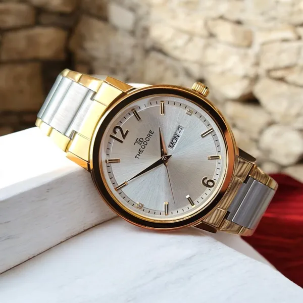 Silver_and_Rose_Gold_Dual_Tone_Date_And_Day_Round_Dial_Watch_With_1_year_warranty_for_Men
