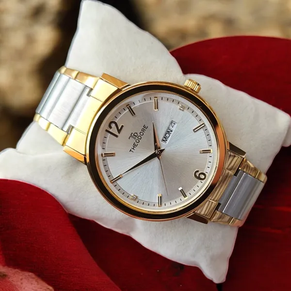 Silver_and_Rose_Gold_Dual_Tone_Date_And_Day_Round_Dial_Watch_With_1_year_warranty_for_Men