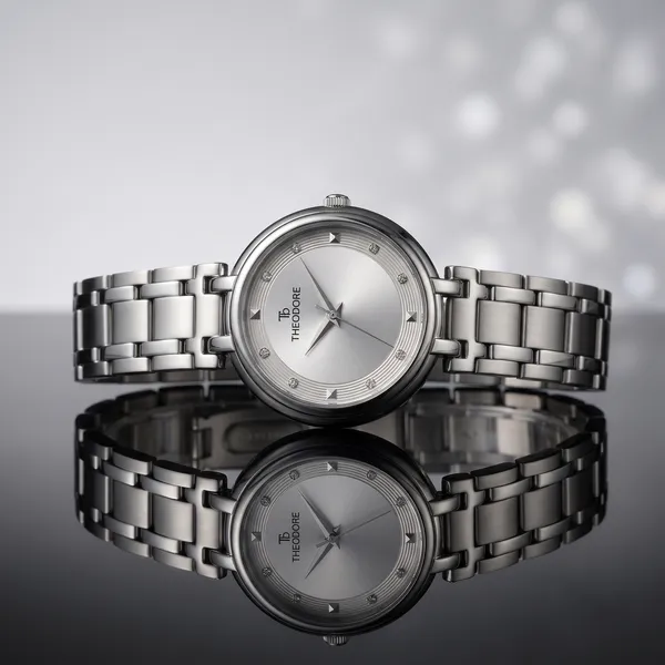 Chrome_Shade_Classic_Metal_Chain_Watch_for_Women_TD-16513_|_1_Year_Warranty