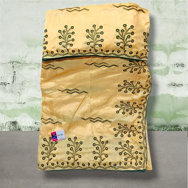 Cream_Raw_Silk_Borderwork_Designer_Saree_For_Women