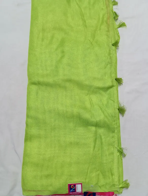 Parrot_Green_Linen_Plain_Designer_Saree_For_Women