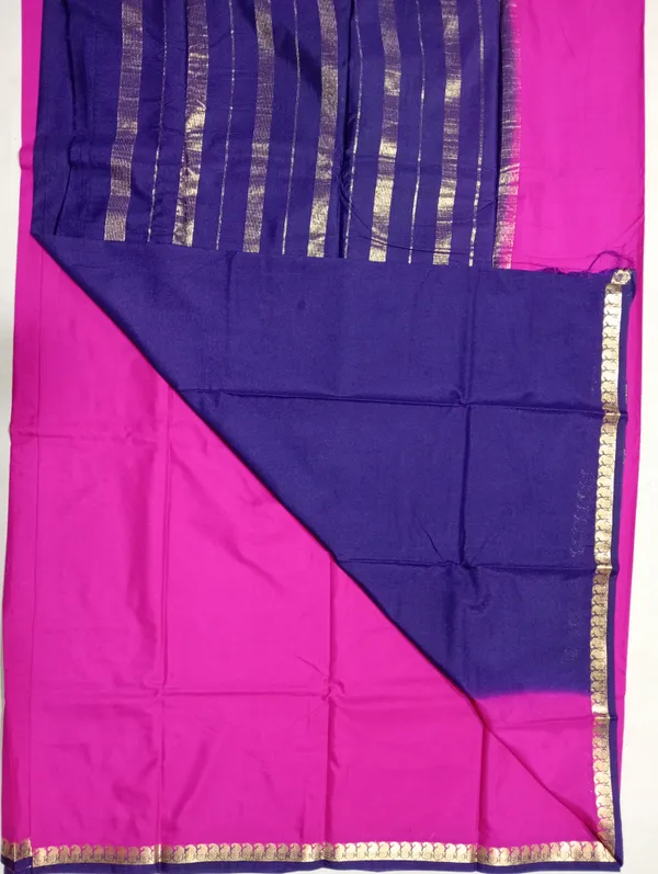 Dark_pink_crape_pipping_for_women