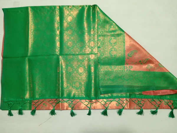 Peach_Kaveri_Pattu_Silk_Saree_For_Women