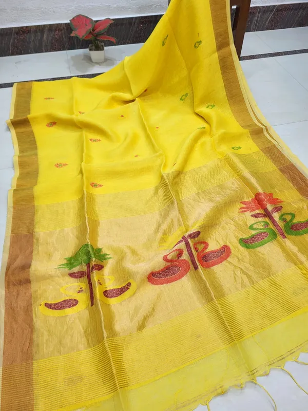 Yellow_Pure_Linen_Woven_Swan_Booti_Saree_For_Women